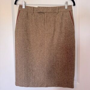 NWOT Eddie Bauer Wool Silk Blend Tan Herringbone Size 4 Pencil Skirt
